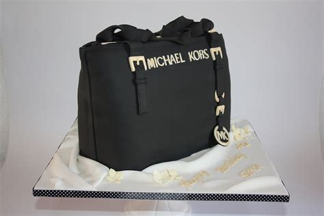 torte tasche michael kors in rot